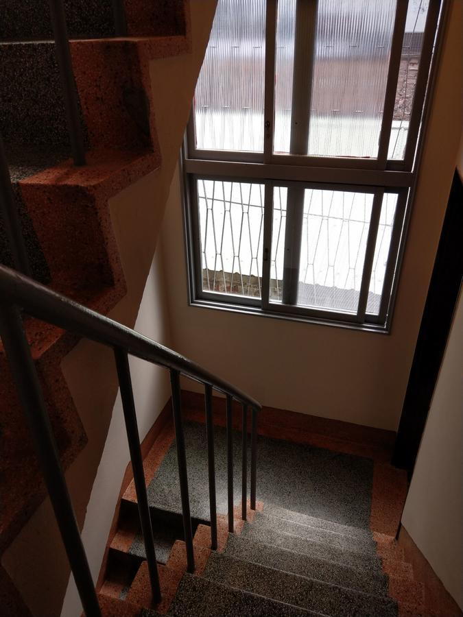 Oyaji Guesthouse-依人數床位數計價開放房型 Тайнань Экстерьер фото